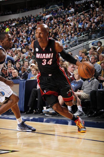 赫伊森无疑 赫伊森无疑